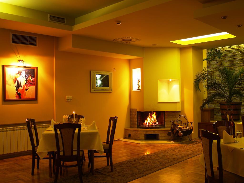 Bozukova House Hotel Sliven Exterior photo